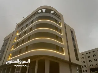  2 مكتب 66 متر مربع جديد في عمارة جديدة في شارع الارسال للايجار