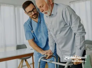  9 الرعاية الصحية المنزلية لكبار السن