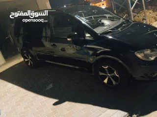  2 توران 6+1 أصل خصوصي دهان جديد ماطور جير بودي الف الف ترخيص تامين جداد  للبيع بداعي التجديد