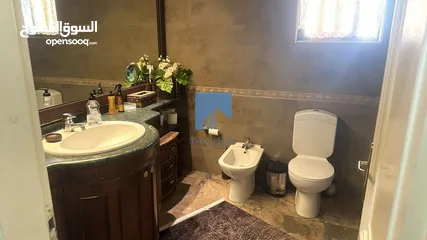  14 شقة طابقية فاخرة للبيع في دير غبار - خلف ال Olive Tree طابق اول 315م تشطيب سوبر ديلوكس