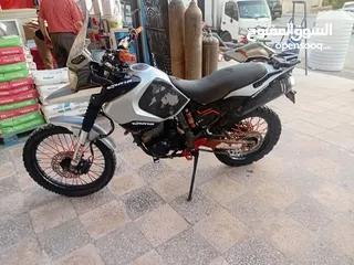  1 دراجه ادفنشر للبيع متور 400سي سي