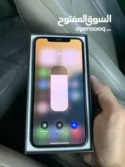  4 iPhone 11 Pro max غير مستبدل اي قطعة