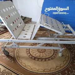  2 سرير طبي متحرك منويل بريك عجال صناعه تركي
