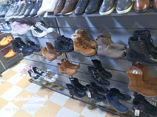  17 شروة محل كامل ستوكات جديد بضاعة مميزة للعيد أحذية رياضية رجالي ستاتي اطفال ماركات وغير ماركات