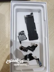  9 Original LCD iPhone and Samsung يوجد قطع غيار اصلية مثل مذربورد وسماعات