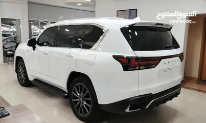  6 Lexus LX600 Model 2023 GCC Specifications