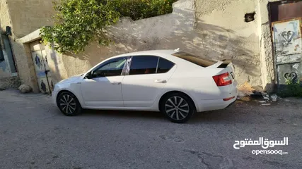  3 سكودا اوكتافيا اتومات اصل خصوصي 2015 بالرخصه