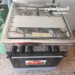  2 غاز اربع عيون شغال بحاله الوكاله مع.الفرن