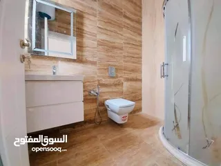  15 شقة راقيه جديدة للبيع في مدينة طرابلس منطقة السياحية داخل المخطط بالقرب من المعهد النفط