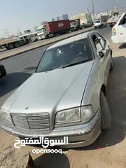  17 Mercedes Benz