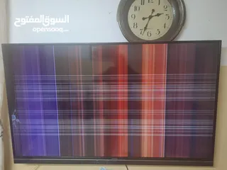  1 مطلوب شاشه مستعمل 70 بوصه