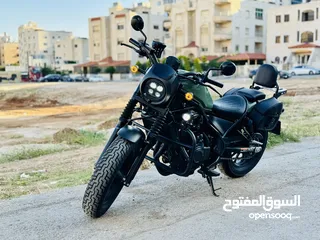  1 HONDA Rebel 500