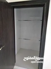  2 طريق المطار حي الصحابه شقه فارغه للايجار طابق ثاني 265متر