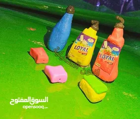  29 مجسم بيت خشبي"عمل يدوي"من الصلصال / المعجون مع عرباية من الخشب عرض خاص فقط 25 دينار بدلاً من 50دينار