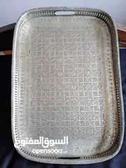  1 بلاطو انتيك من الفضة الفاسية الحرة من "دار المنجل" فاس