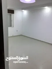  5 المكان بلحصن