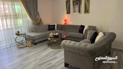  2 كنب قليل الاستعمال