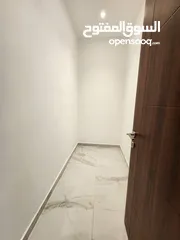  17 شقة للبيع على طريق المطار ( البنيات ) ref : 14366