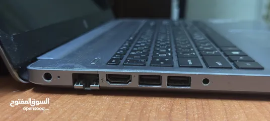  5 HP Notebook 15.6 مستعمل معالج i3 10th Gen