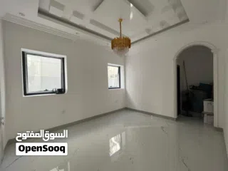  8 فــــيــــــــــــلا للـــــبيـــــع اول ســـــاكــــن مــــكــــونه مــن 7 غـــــرف و 10 حـــمامات