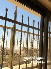  17 شقه طابقيه غير مسكونه للبيع فالكرك منطقه المرج