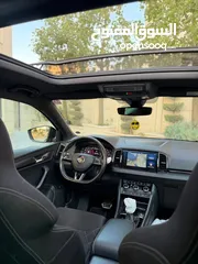  11 ŠKODA KAROQ SPORT LINE 4X4  .  2019/2020