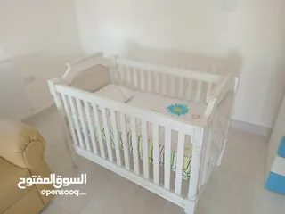  2 سرير لطفل مع الفرشه