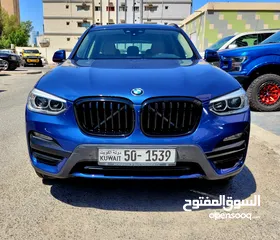  3 BMW  X3.   2018