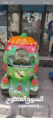  2 هزاز اطفال تعمل بالعمله