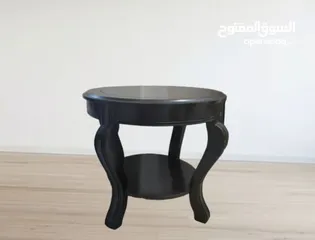  3 طاولتين خشب مع زجاج لون بني مستعمل 50×59
