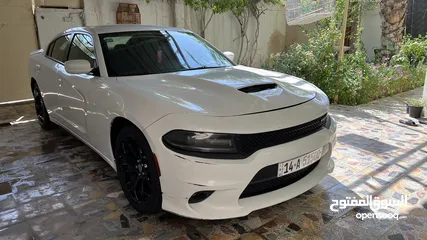  6 جارجر SXT 3600