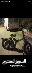  2 بسكليت كهربا شبه مستعمل مع خوذه هديه