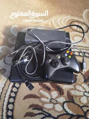  3 موجودxbox360slim مع محوله الأصلي وا ايد وحده عليه22لعبة
