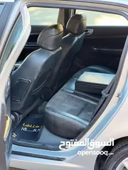  6 سيارة بيجو 307 موديل 2003 للبيع