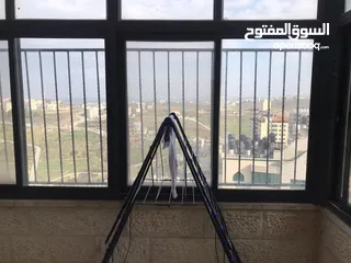  10 شقة في الارسال