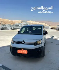  1 سيارة ستيروين للبيع