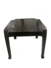  6 كراسي بلاستك+ طربيزات نجمه ومربع