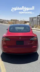  10 تسلا موديل 3 لونج رينج دويل موتور بحالة ممتازة جداً فحص اوتوسكورB+
