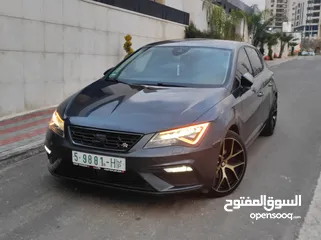  4 سيات ليون اف ار سيارة دهان شركة ماشية فقطط 49000كم