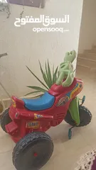  2 كوت أطفال و بسكليت