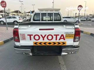  4 تويوتا هايلكس دبل كبينه فل تمتك موديل 2022