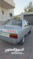  4 سيارة رينو 9