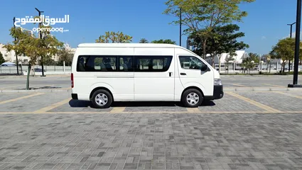  6 TOYOTA HIACE MODEL 2019  HIGH ROOF PASSENGER MINI BUS SALE URGENTLY  SINGLE OWNER