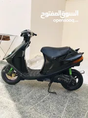 3 suzuki scooter