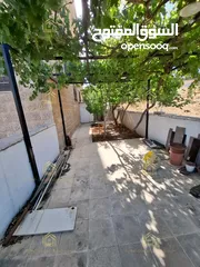 3 شقة فارغة - دابوق - ارضية - ترس - حديقة