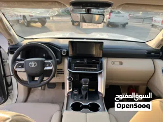  18 تويوتا  لاندكروزر استيشن TOYOTA LAND CRUISER GXR 4.0 موديل 2025