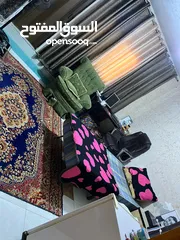  11 منزل عائلة مستقل طابق ثاني مدخل مشترك للبيع بسبب الرحيل مع عفش واثاث ومطبخ كامل