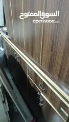  1 خزانه مطبخ تعليق اربع درف والثانية ارضيه ست درف يمكن بيع واحده