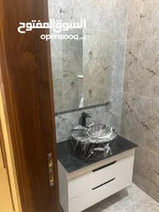  3 شقه في البنيات للبيع