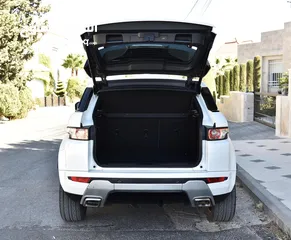  28 Range rover evouge